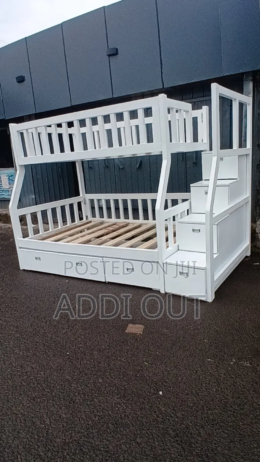 ምርጥ በዋንዛ የተሰራ ተደራራቢ አልጋ