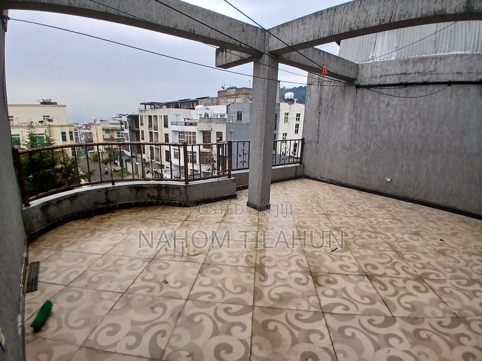 5bdrm House in Nifas Silk-Lafto for sale