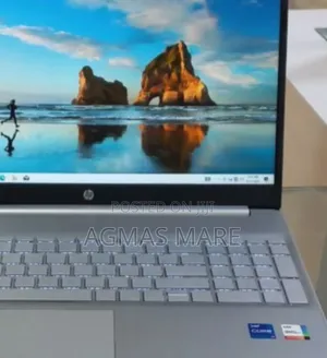 Photo - New Laptop HP Stream Notebook 8GB Intel Core i7 SSD 512GB