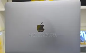 New Laptop Apple MacBook Pro M1 8GB Intel Core I7 SSD 256GB