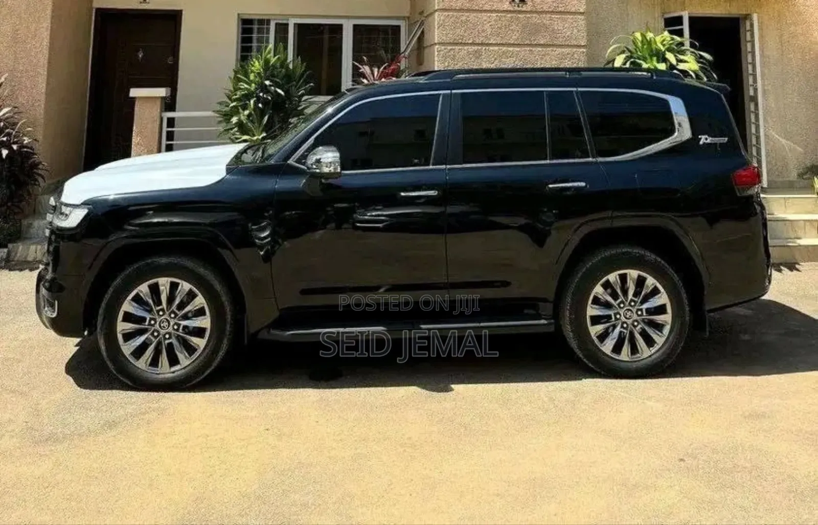 New Toyota Land Cruiser 2023 Matt Black