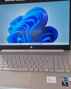 New Laptop HP Stream Notebook 8GB Intel Core I5 SSD 1T