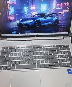 New Laptop HP ZBook 17 32GB Intel Core I7 SSD 512GB