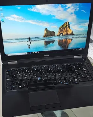 Photo - New Laptop Dell Latitude 5310 8GB Intel Core I7 SSD 256GB
