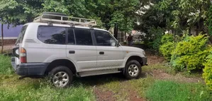 Toyota Land Cruiser 90 1999 Gray