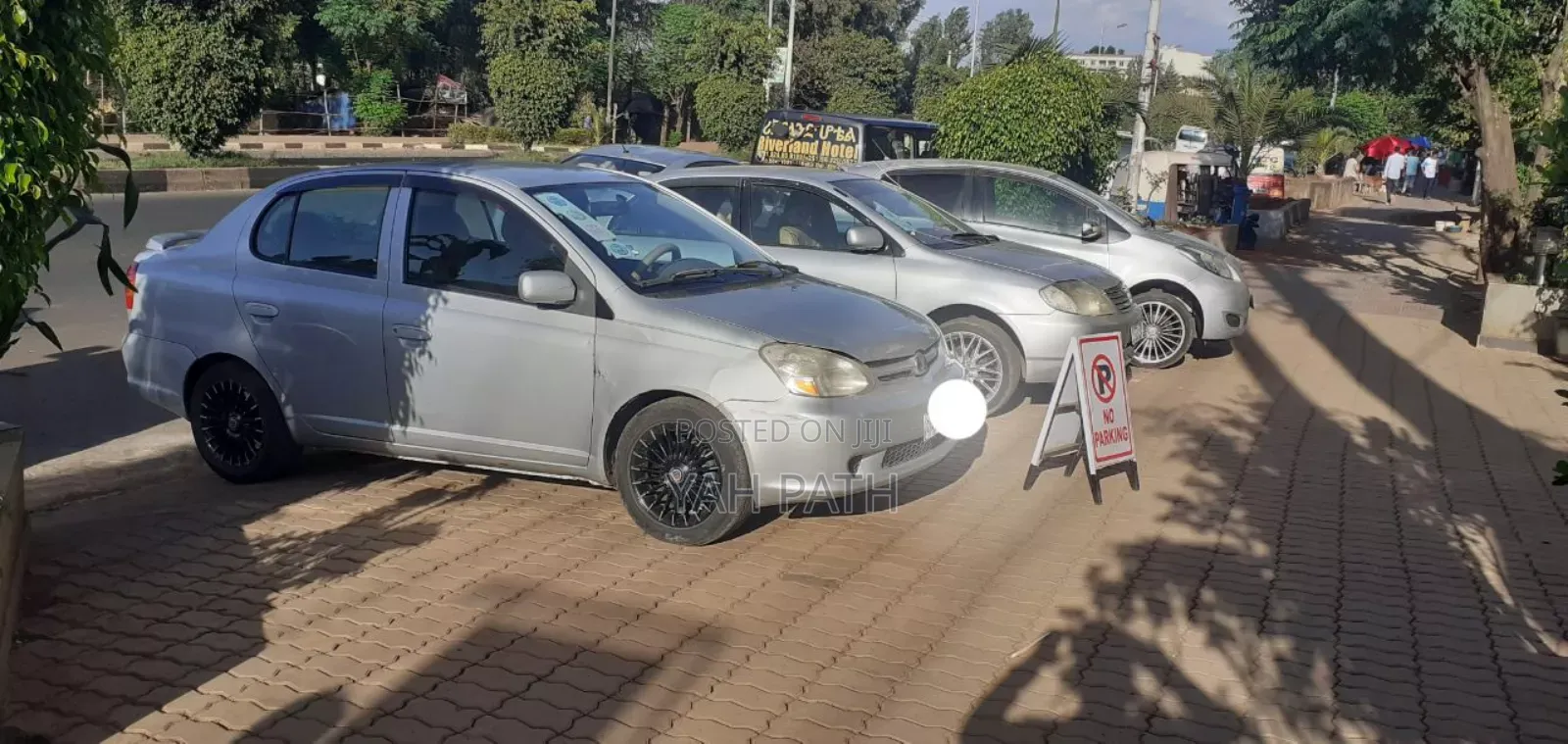 Toyota Land Cruiser 90 1999 Gray