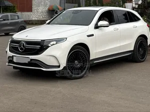 Mercedes-Benz EQC EQC400 4MATIC 2023 Off white