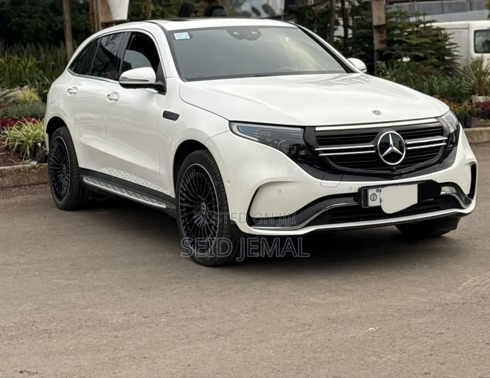 Mercedes-Benz EQC EQC400 4MATIC 2023 Off white