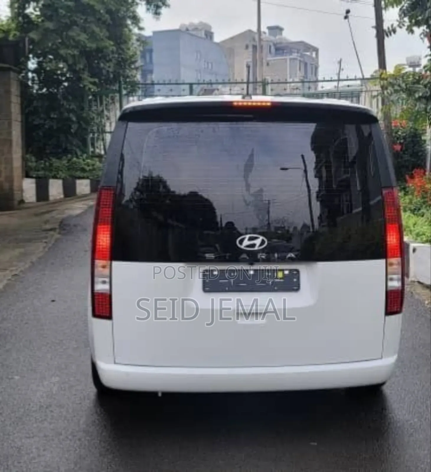 New Hyundai Staria 2025 White