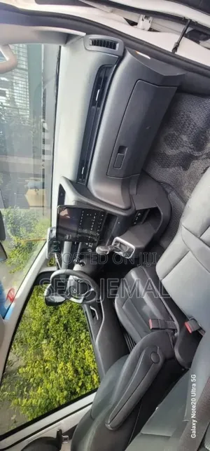 New Hyundai Staria 2025 White