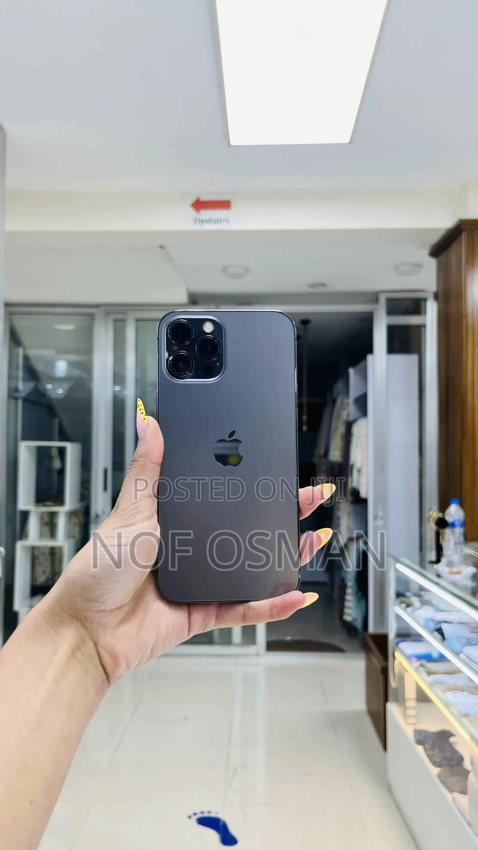 Apple iPhone 12 Pro Max 128 GB Black in Bole Mobile Phones, Bella