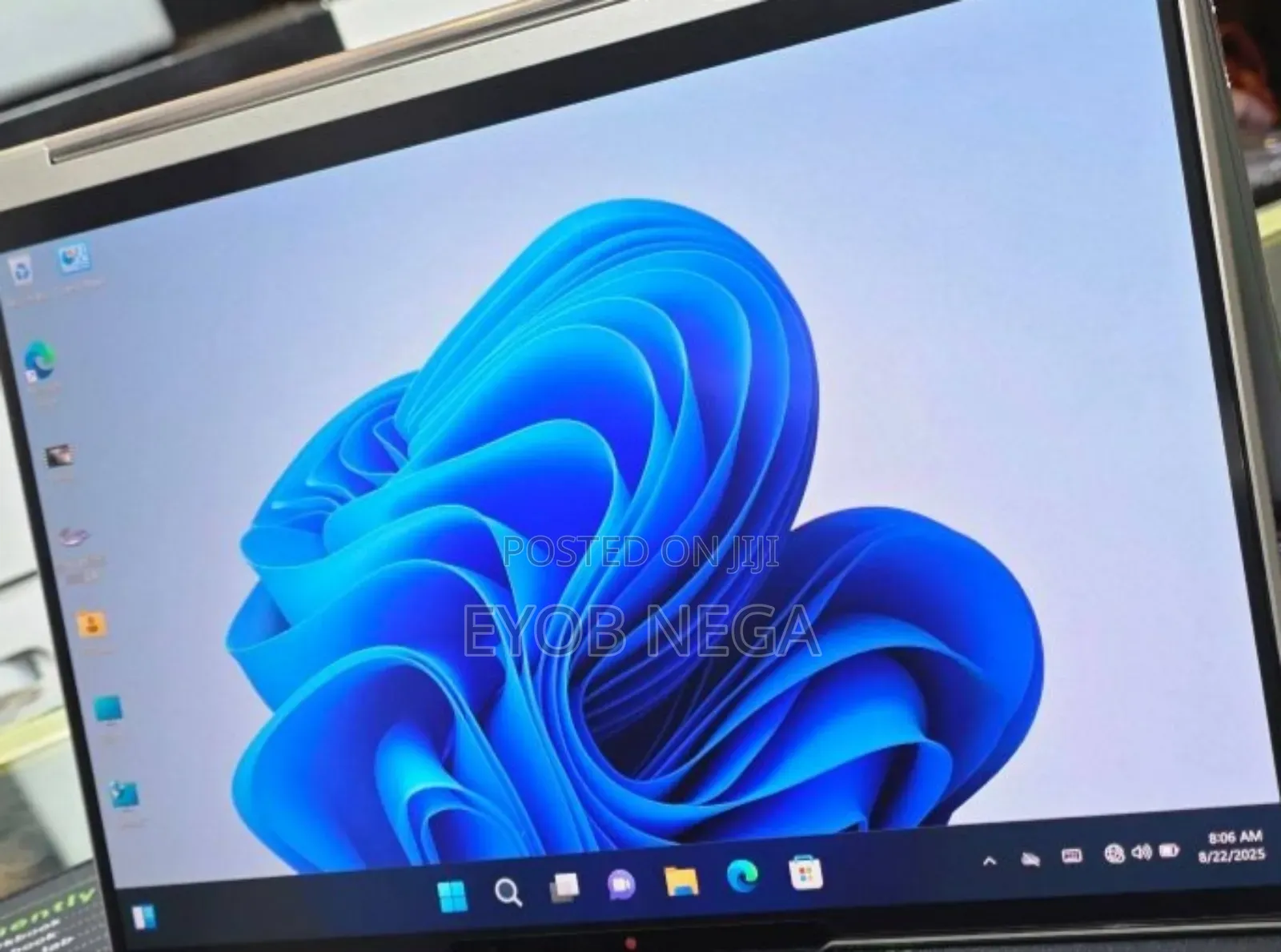 New Laptop Lenovo Yoga Book 9i 16GB Intel Core I7 SSD 1T