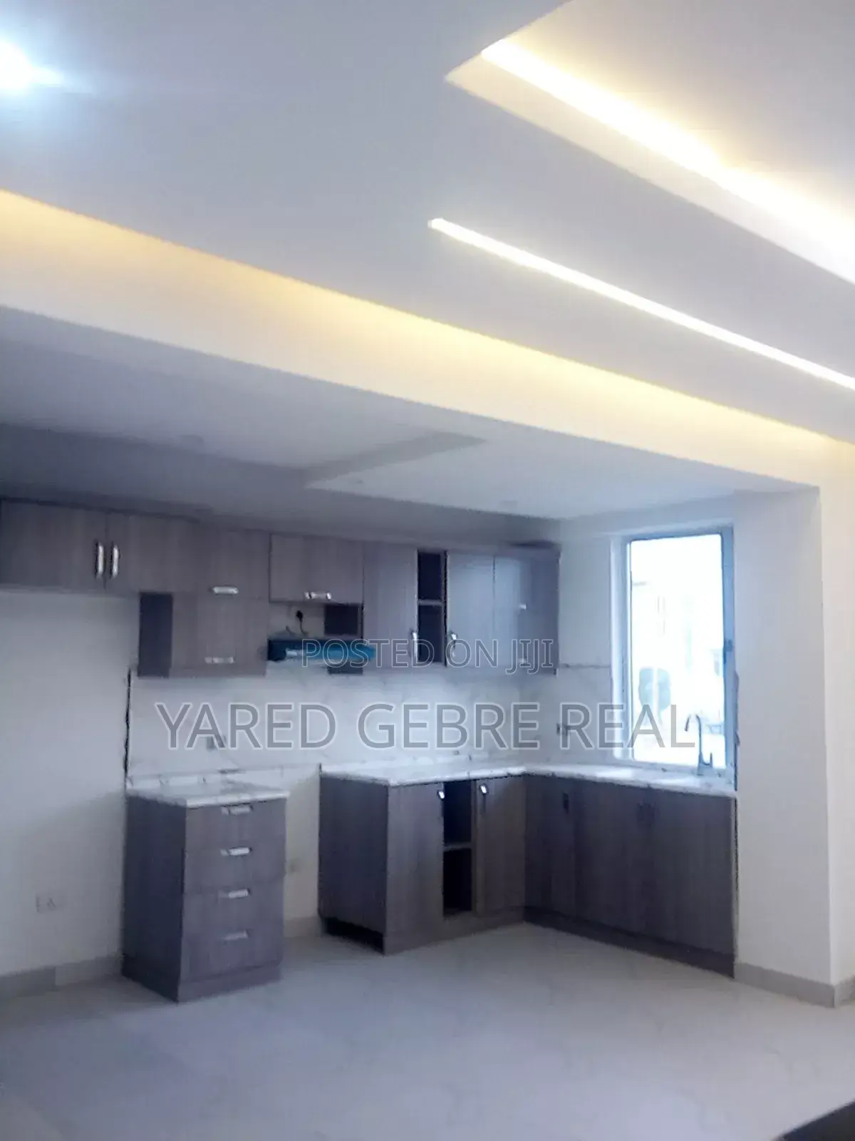 Furnished 3bdrm Apartment in Full, Bole for sale