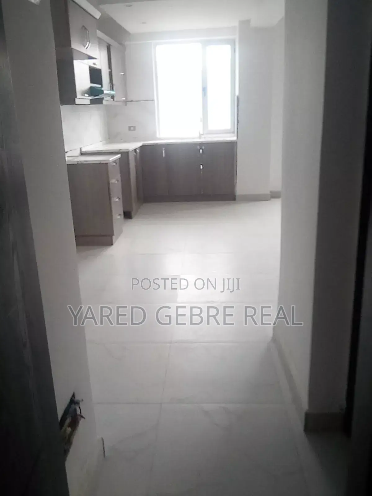 Furnished 3bdrm Apartment in Full, Bole for sale