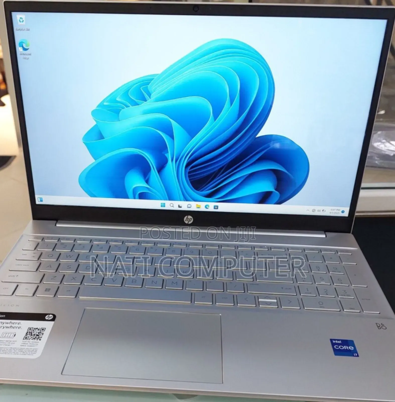 New Laptop HP Pavilion 15 8GB Intel Core I7 SSD 1T