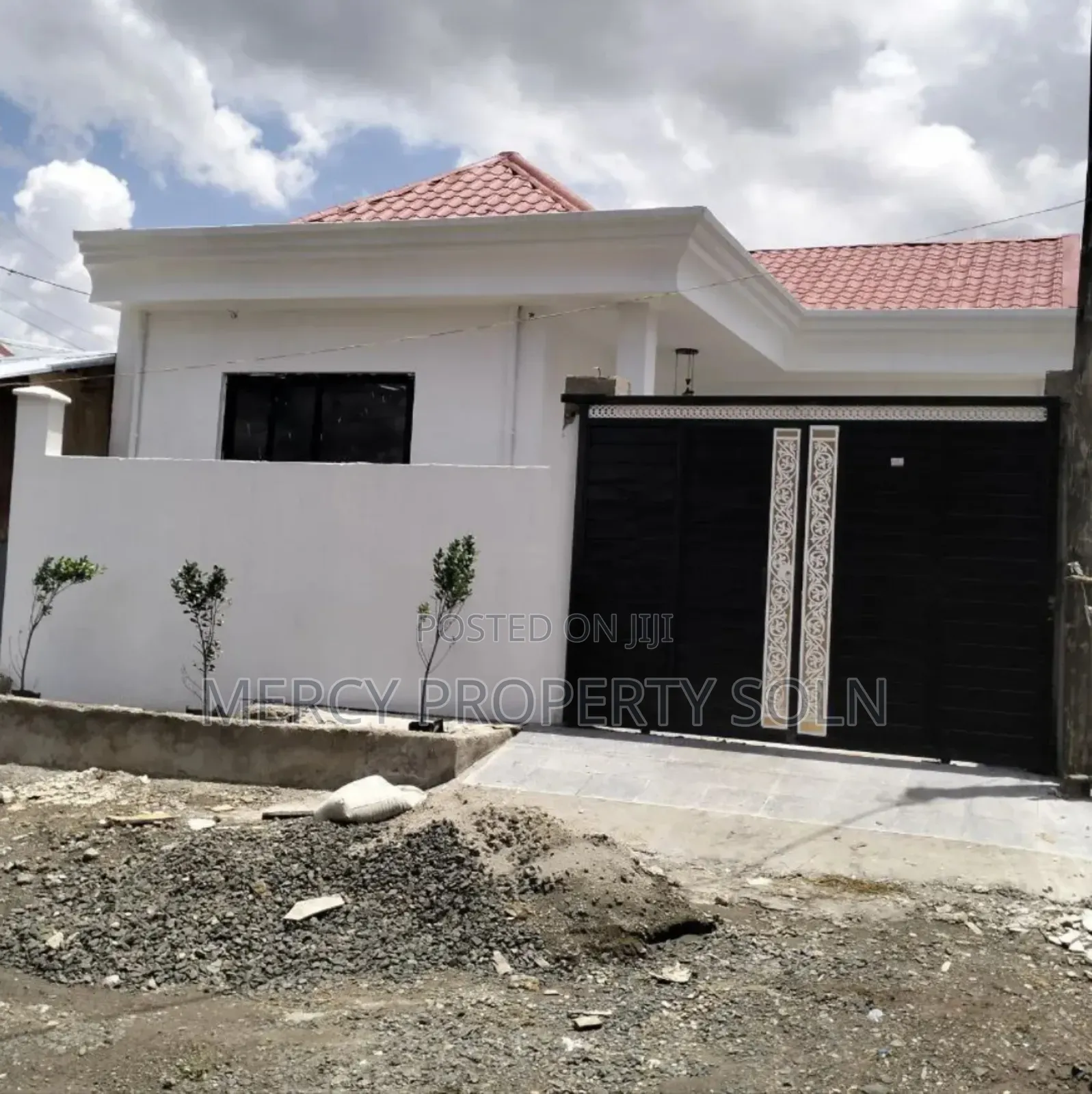 4bdrm Villa in Yeka for sale