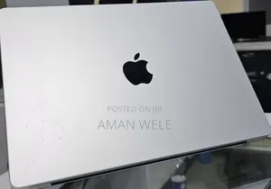 New Laptop Apple MacBook Pro M1 8GB Intel SSD 512GB