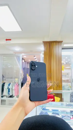 Photo - New Apple iPhone 16 Plus 256 GB Black