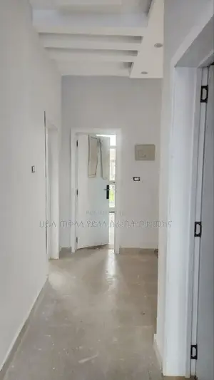 Furnished 5bdrm House in Ccd Real State, Oromia-Finfinne for sale