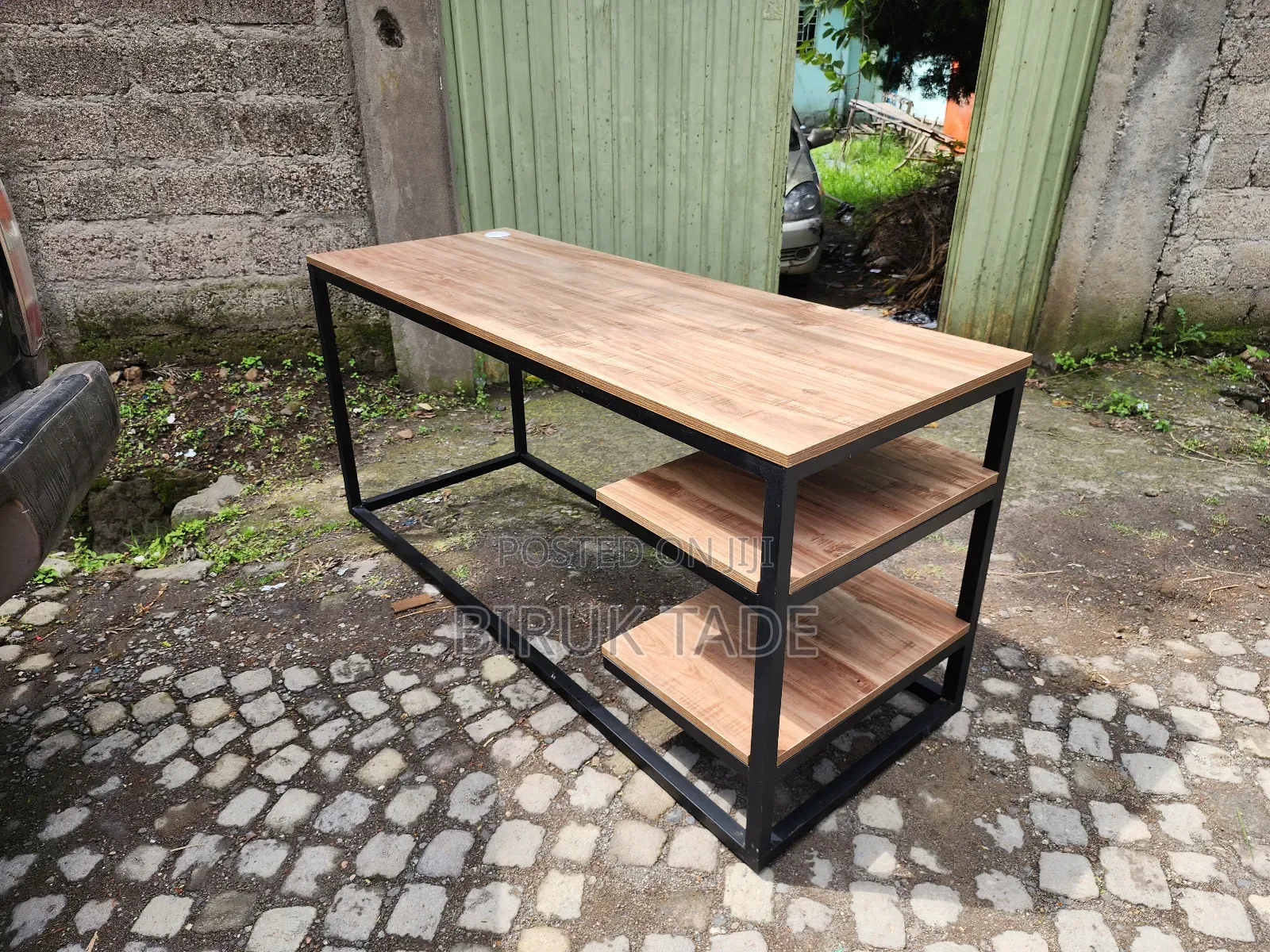 Industrial-Style Office Table (160×60cm)