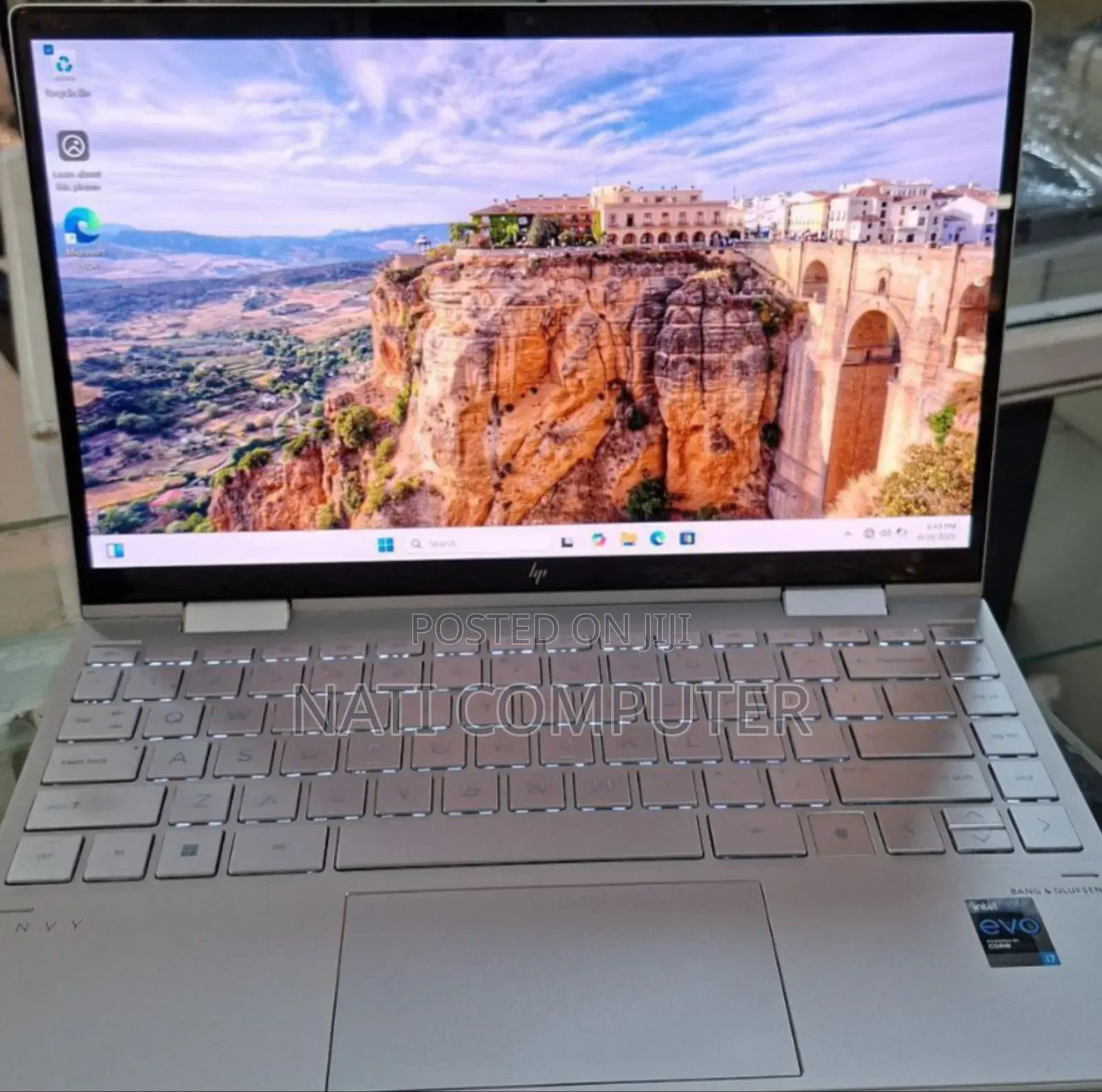 New Laptop HP Envy X360 16GB Intel Core I7 SSD 1T