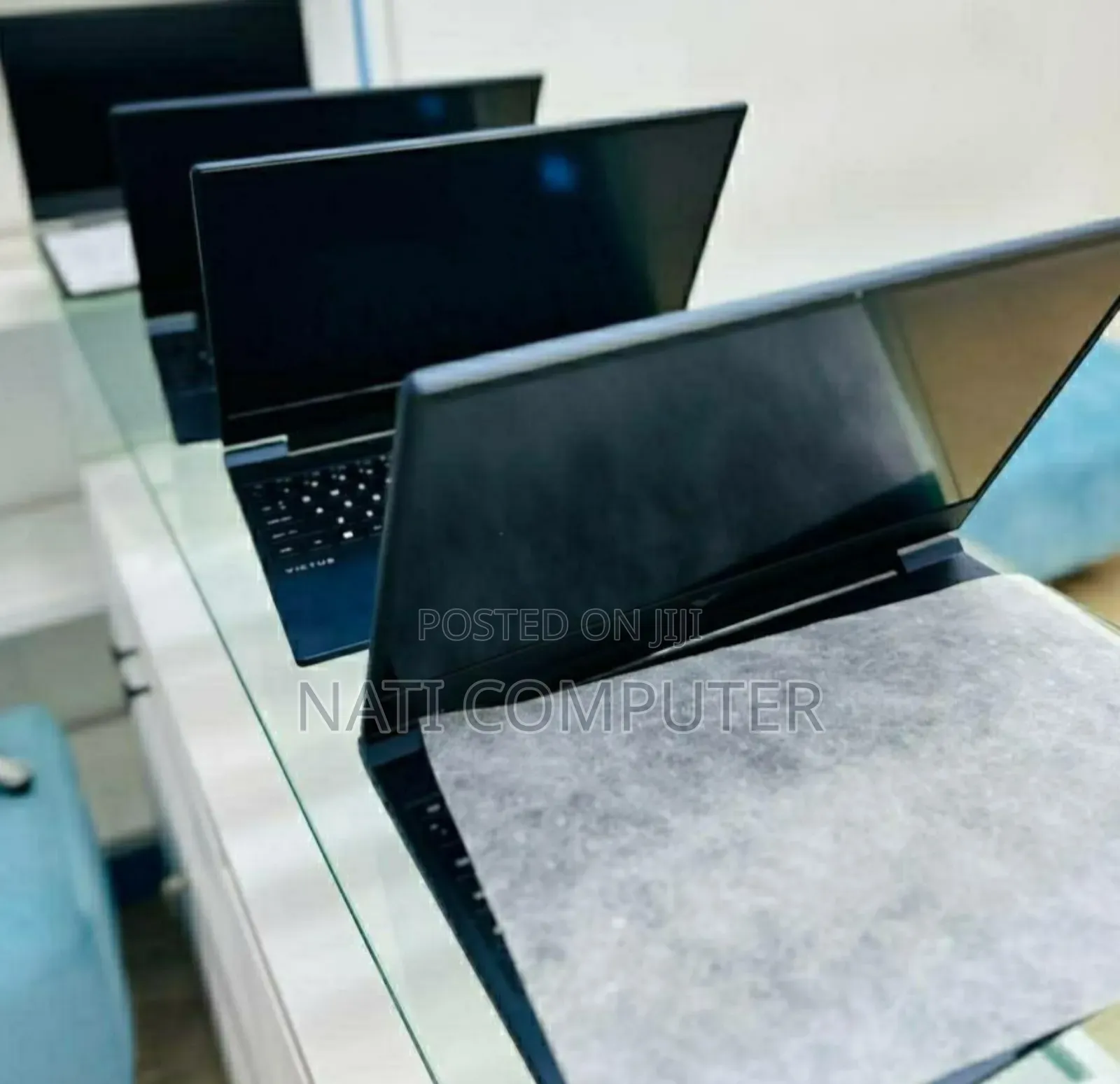 New Laptop HP Pavilion 15 8GB Intel Core I5 SSD 512GB