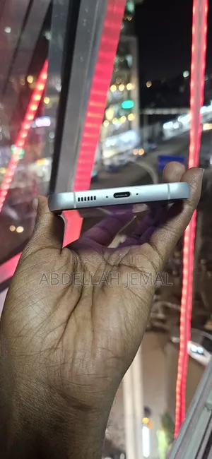 New Samsung Galaxy S23 FE 256 GB Purple