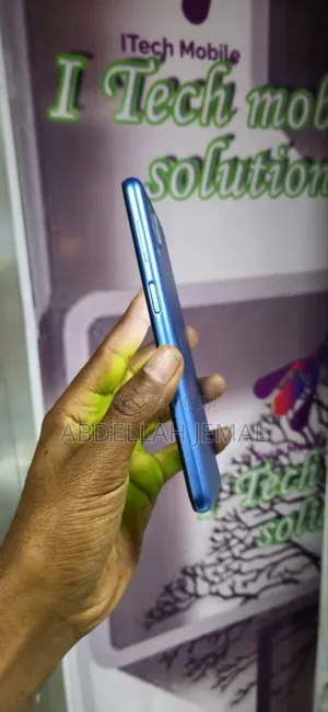 New Samsung Galaxy F12 64 GB Blue