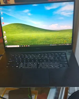 Photo - New Laptop Dell Precision 15 3551 16GB Intel Core I7 SSD 512GB