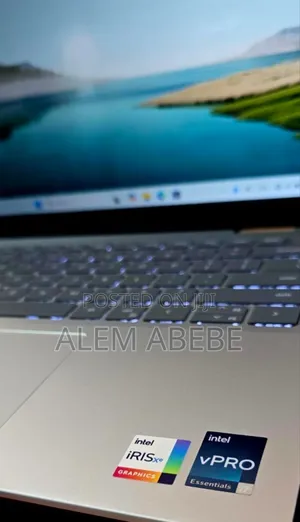 New Laptop Dell Inspiron 14 16GB Intel Core I7 SSD 1T