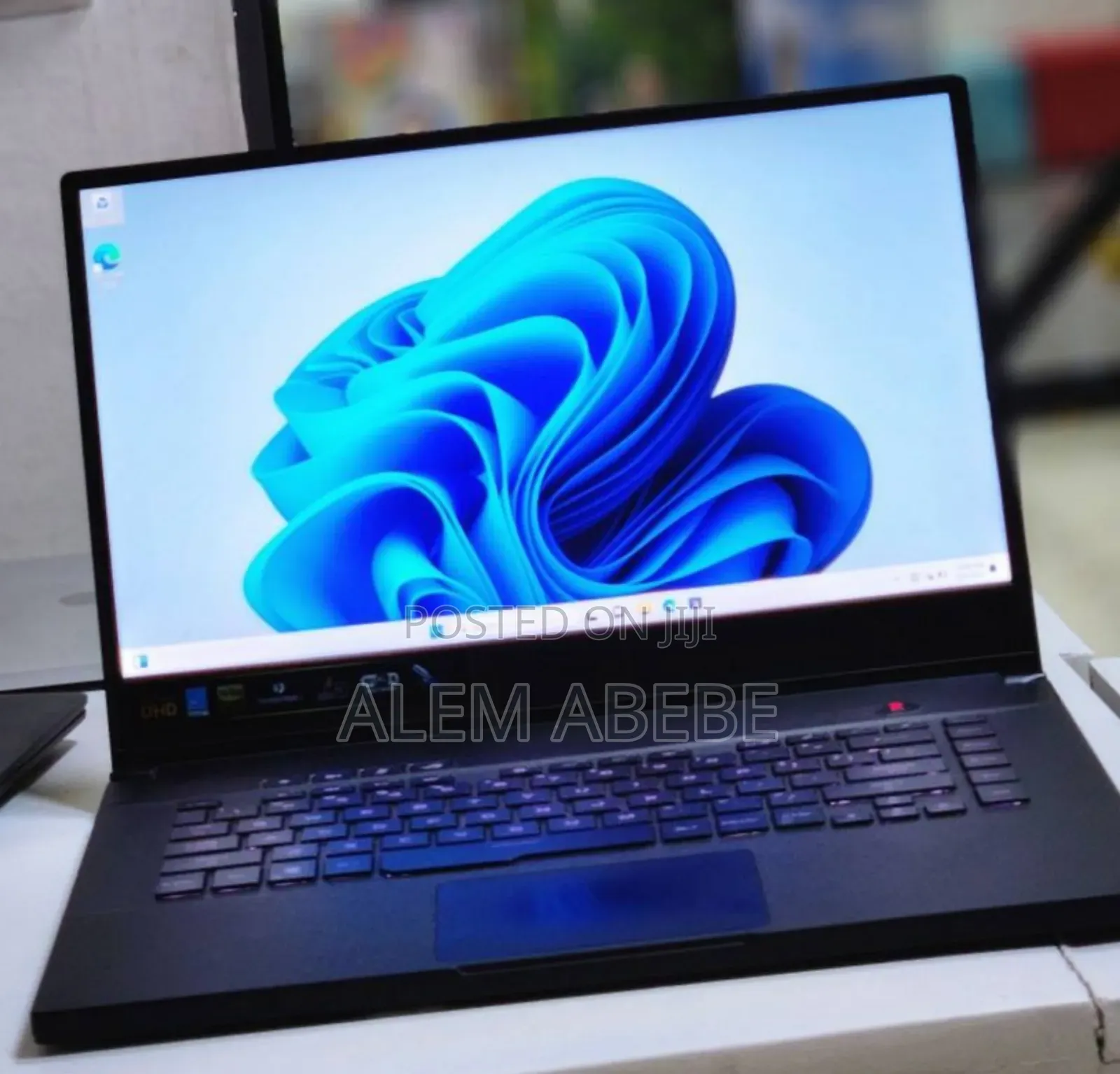 New Laptop Asus ROG Zephyrus G16 16GB Intel Core I7 SSD 512GB