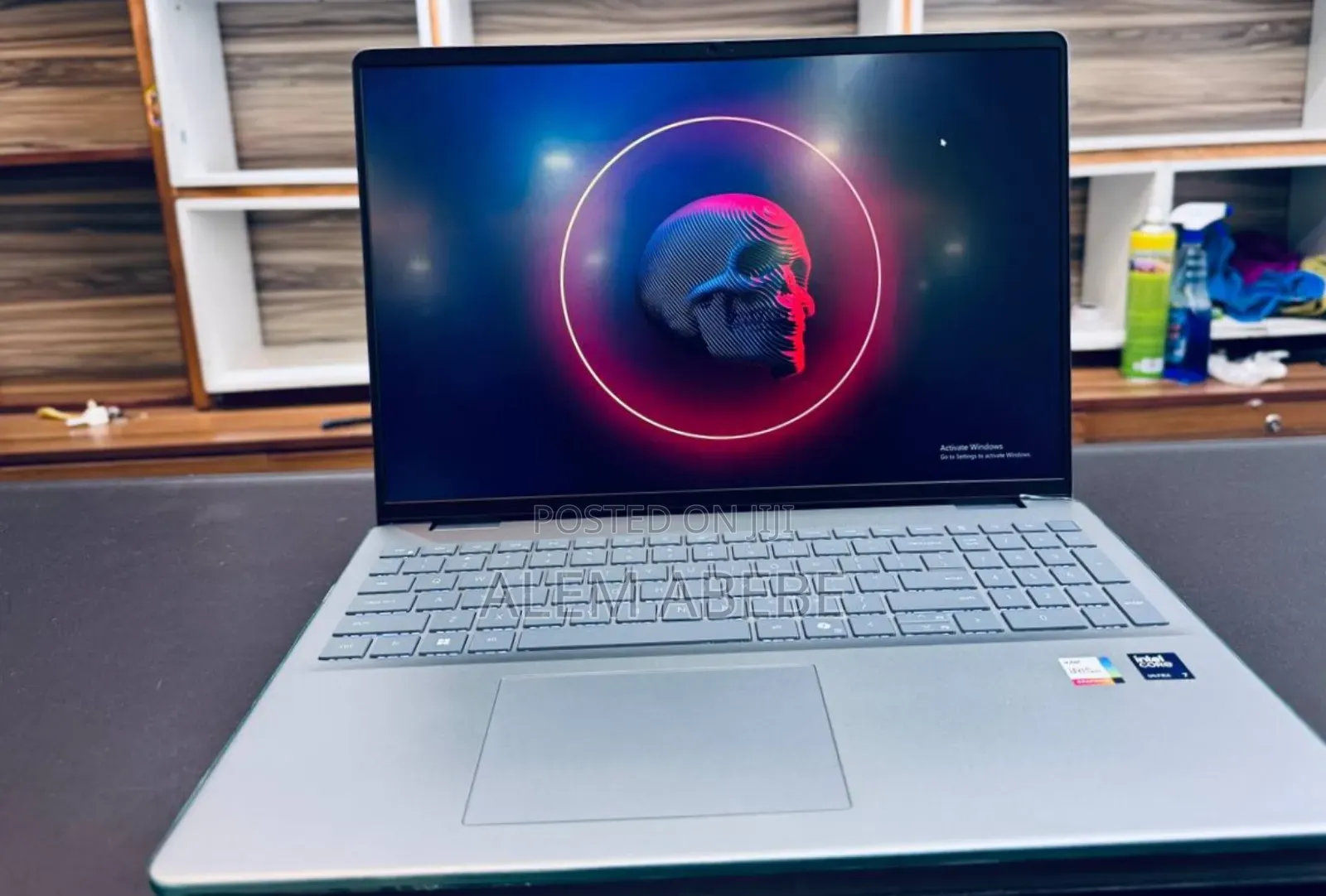 New Laptop Dell Inspiron 16 5620 16GB Intel Core Ultra 7 SSD 1T