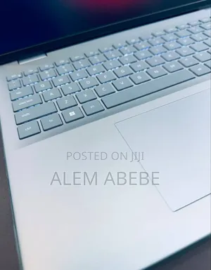 New Laptop Dell Inspiron 16 5620 16GB Intel Core Ultra 7 SSD 1T