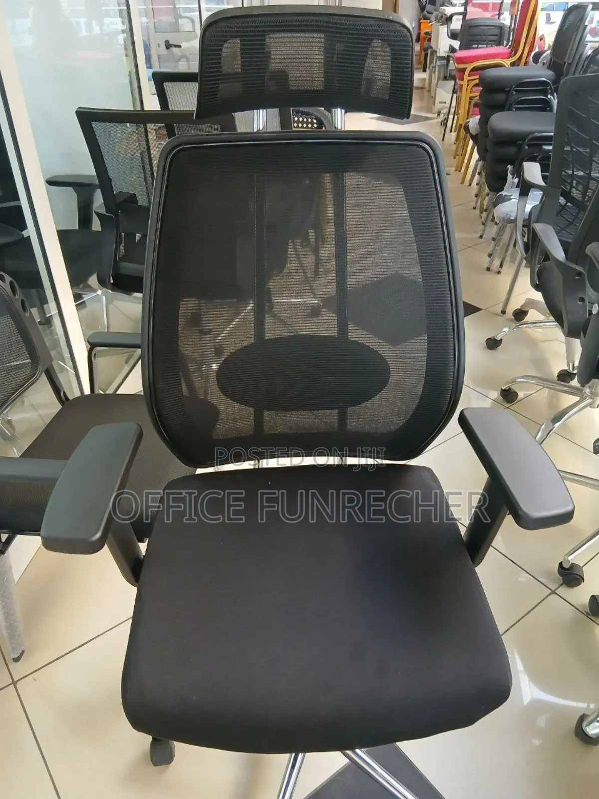 የቢሮ ወበሮች Office Chairs