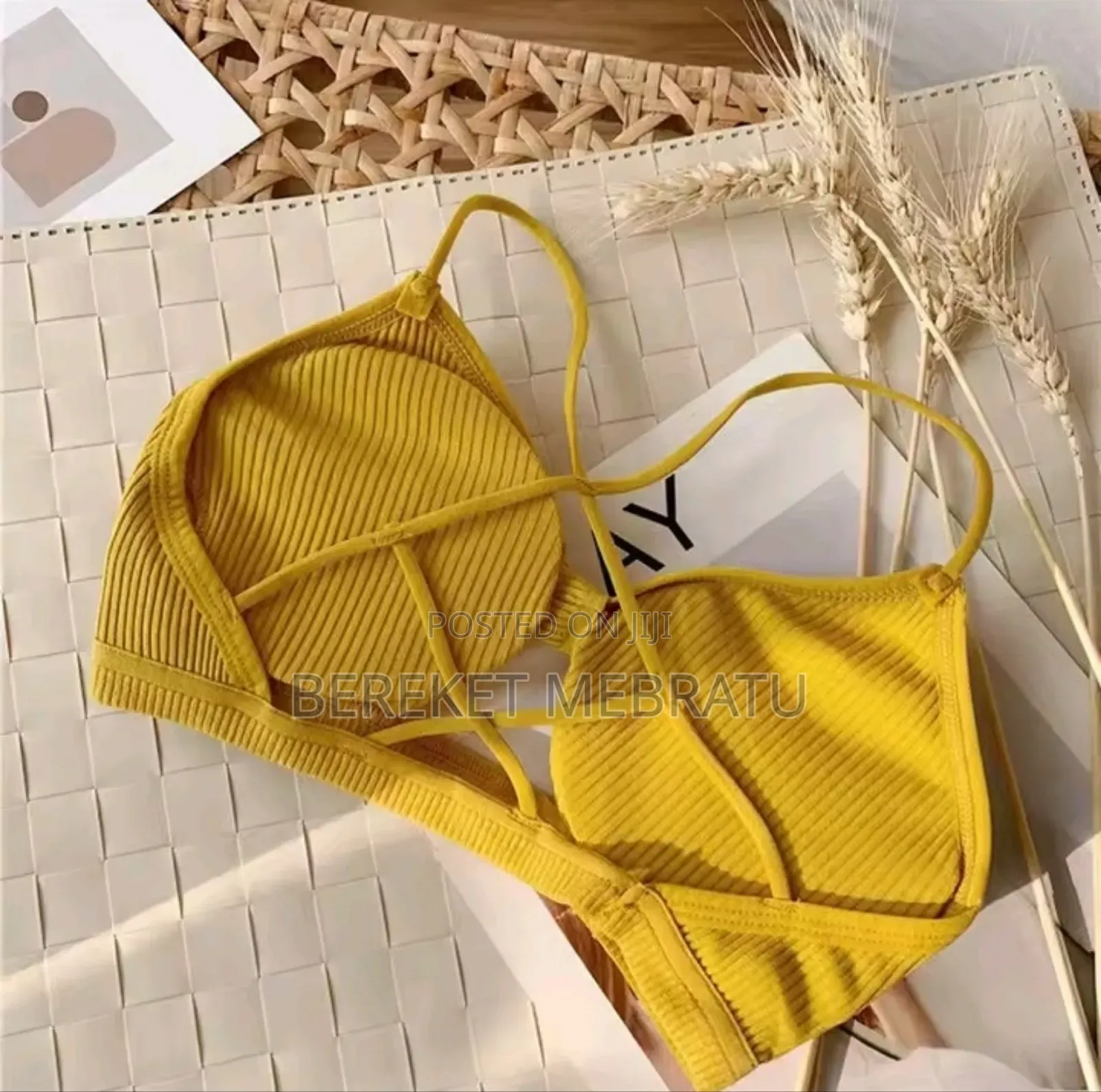 Women Cross Strap Sports Bra Push Up Top Women Yoga Gym Crop Tops