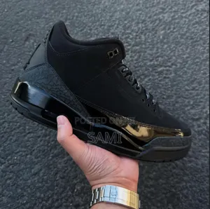 Jordan 3 Black Cat