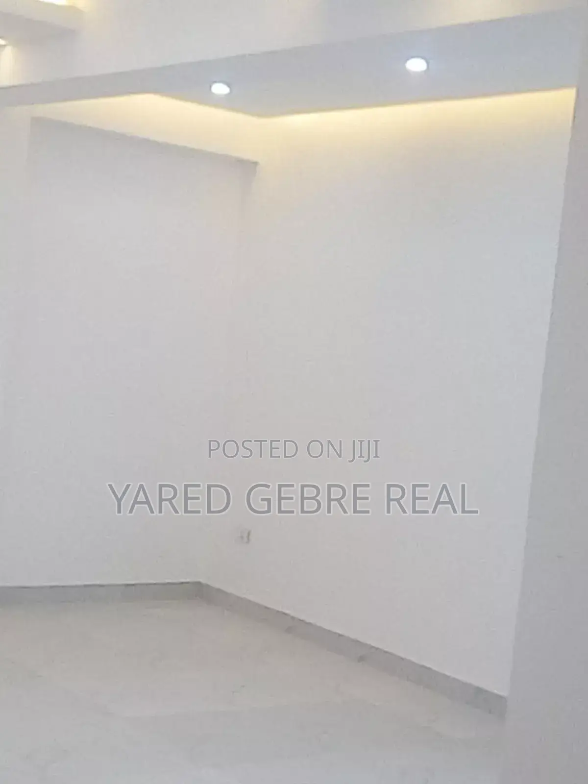 Furnished 2bdrm Apartment in የምር ሪል እስቴት, Bole for sale