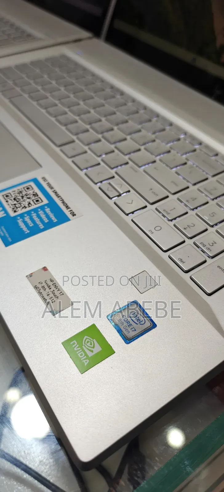 New Laptop HP Envy 17 16GB Intel Core I7 SSD 512GB
