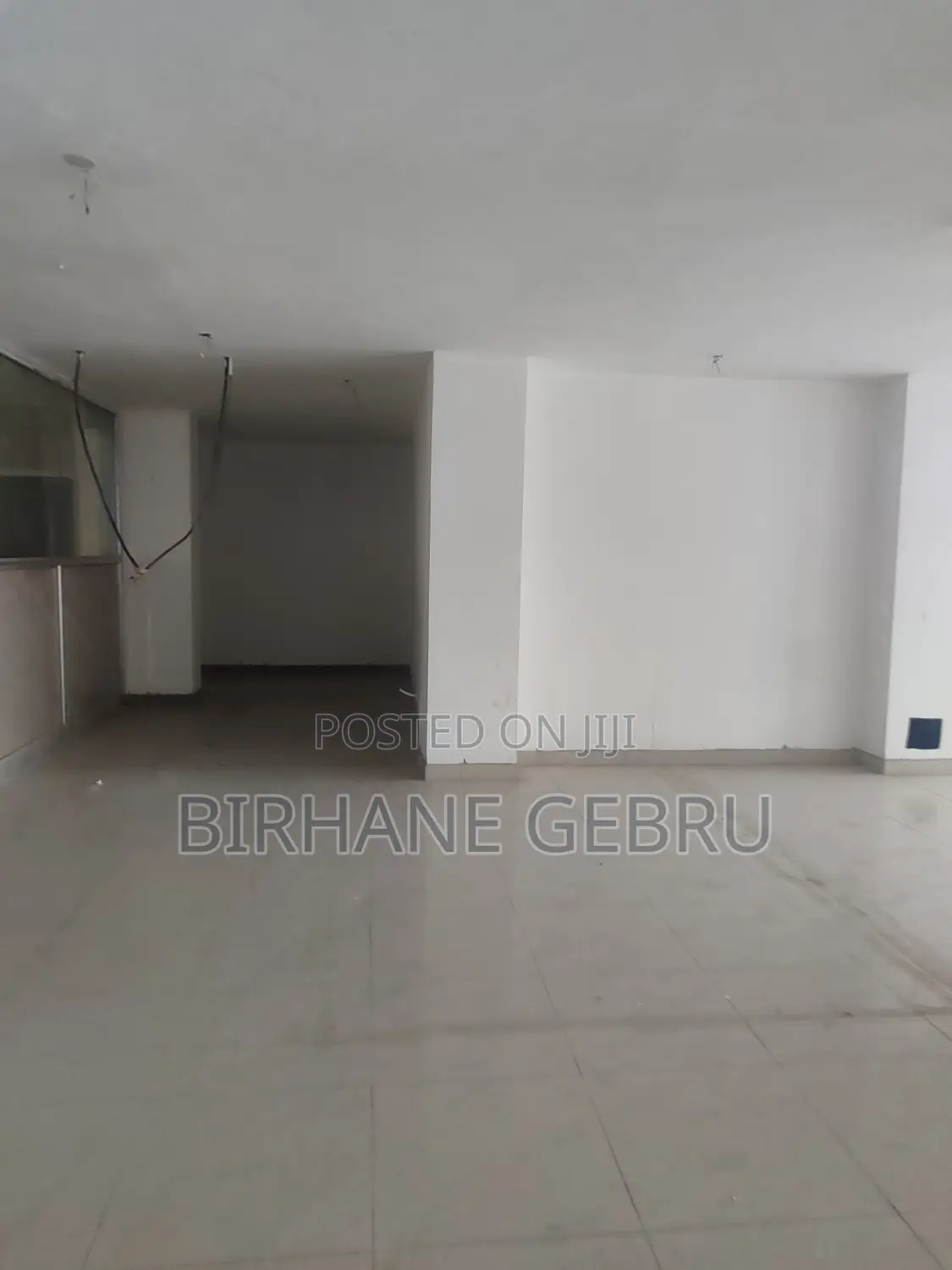 Show Room Rent for Car.Eletrioncs.Genertor and Other