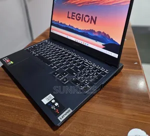 New Laptop Lenovo Legion 5 16GB AMD Ryzen 5 SSD 512GB