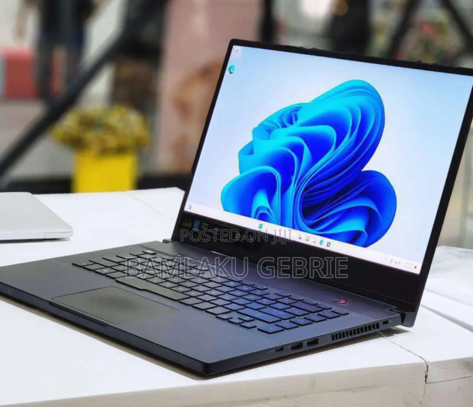 New Laptop Asus ROG Zephyrus G15 16GB Intel Core I7 SSD 512GB