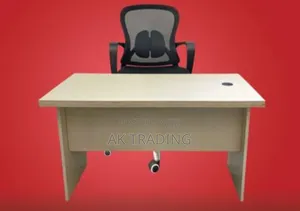 High Quality Table and M Back Chair