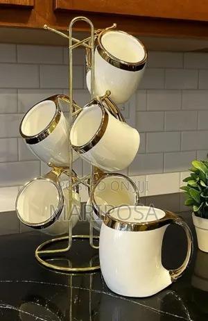 6 Set Ceramic Mug With Golden Stand