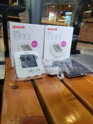 Photo - Bp Monitor腔℥Strong Visibility₫回fully Automatic Blood Pressure Measure,