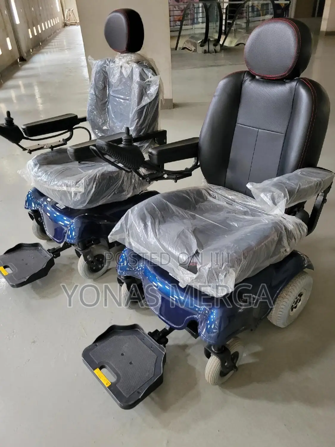 Electrical Wheelchair辟፰battery商፬seat Very Comfortable to Ride In