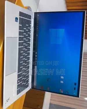 New Laptop HP EliteBook 1040 G8 16GB Intel Core i7 SSD 512GB