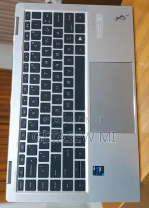 New Laptop HP EliteBook 1040 G8 16GB Intel Core i7 SSD 512GB