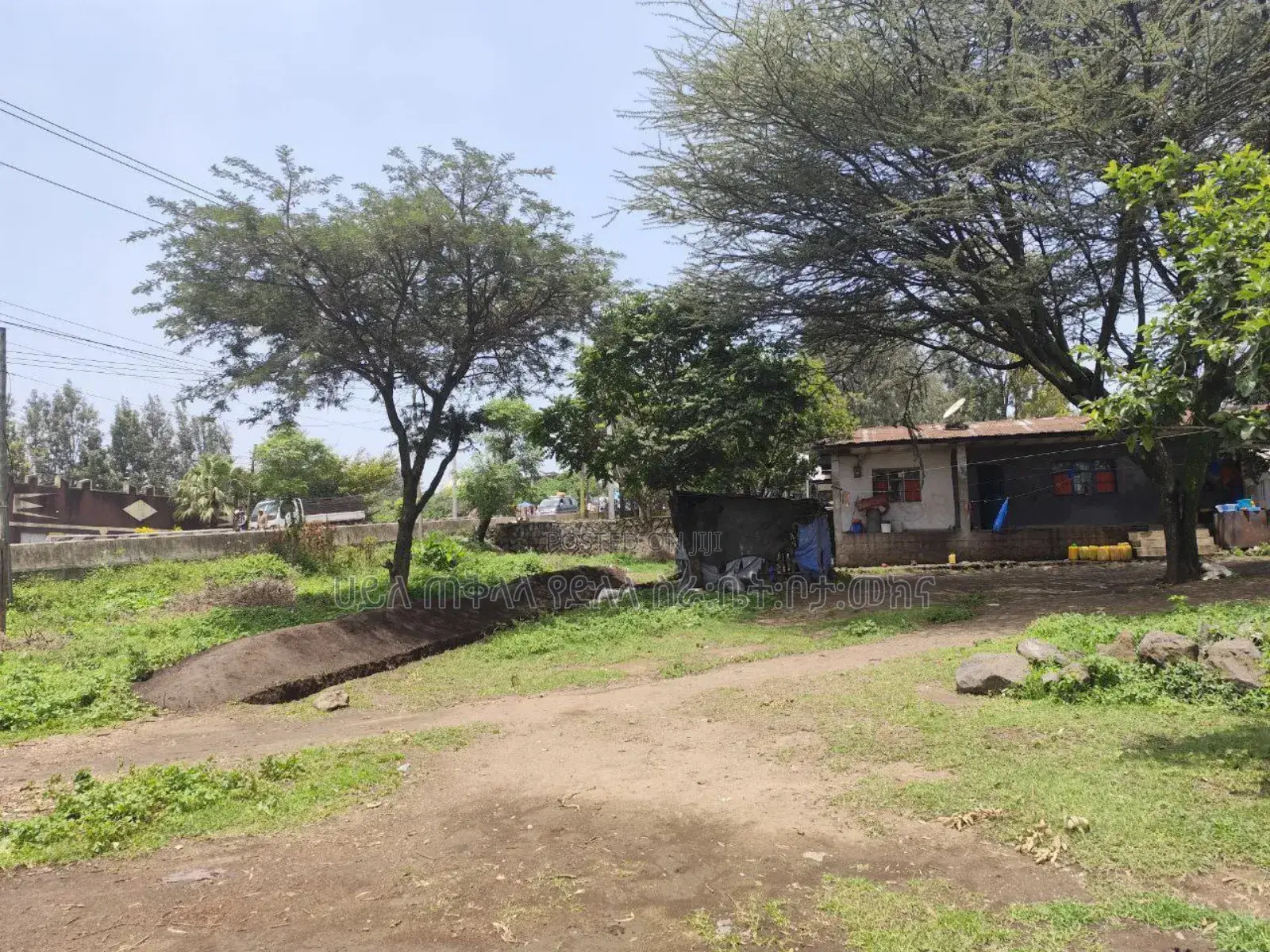 አስቸኳይ የሚሸጥ 1400 ካረ የንግድ ቦታ በብሾፍቱ ከተማ