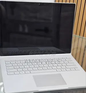 Photo - New Laptop Microsoft Surface 16GB Intel Core I7 SSD 256GB