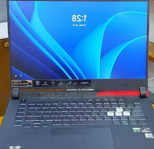 New Laptop Asus ROG Strix G15 16GB AMD Ryzen 9 SSD 1T